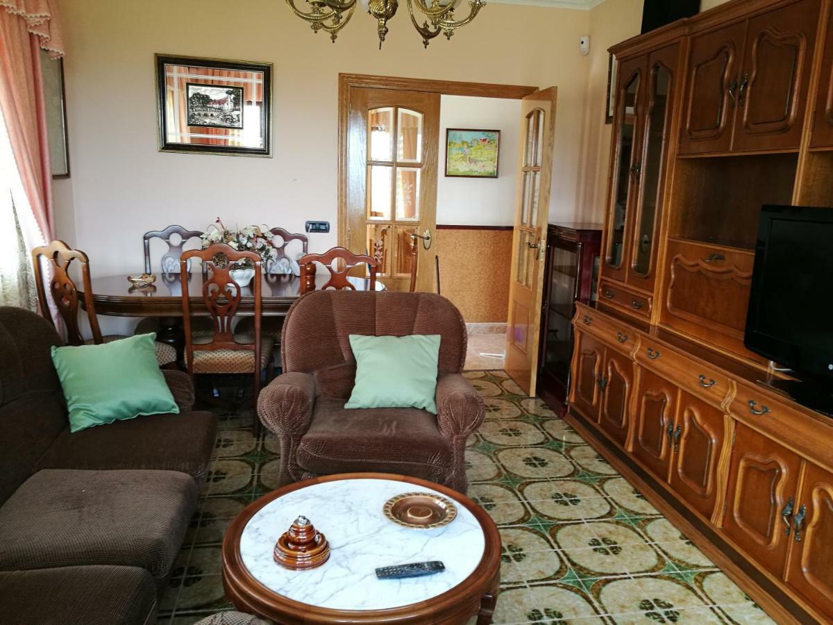 Chalet Vacacional En Segunda Linea De Playa Foz Kültér fotó