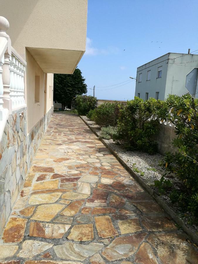 Chalet Vacacional En Segunda Linea De Playa Foz Kültér fotó